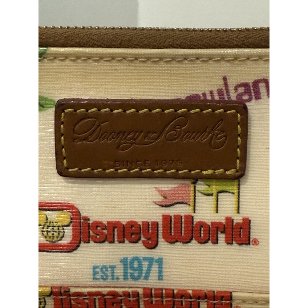 Disney World Dooney & Bourke RETRO Crossbody Handbag 9x8x2 - Picture 3 of 15